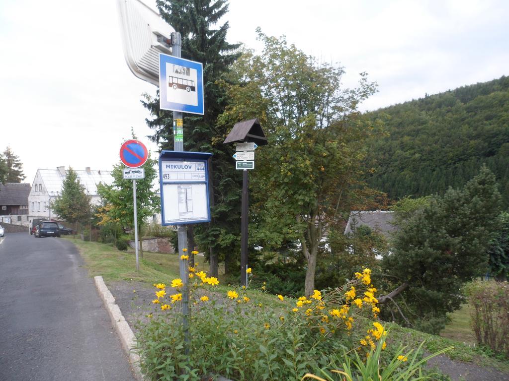 Pension Mikulka Mikulov v Krusnych Horach Екстериор снимка