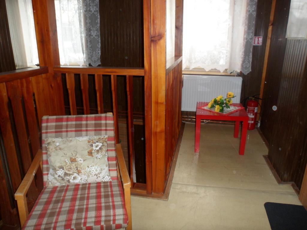 Pension Mikulka Mikulov v Krusnych Horach Екстериор снимка